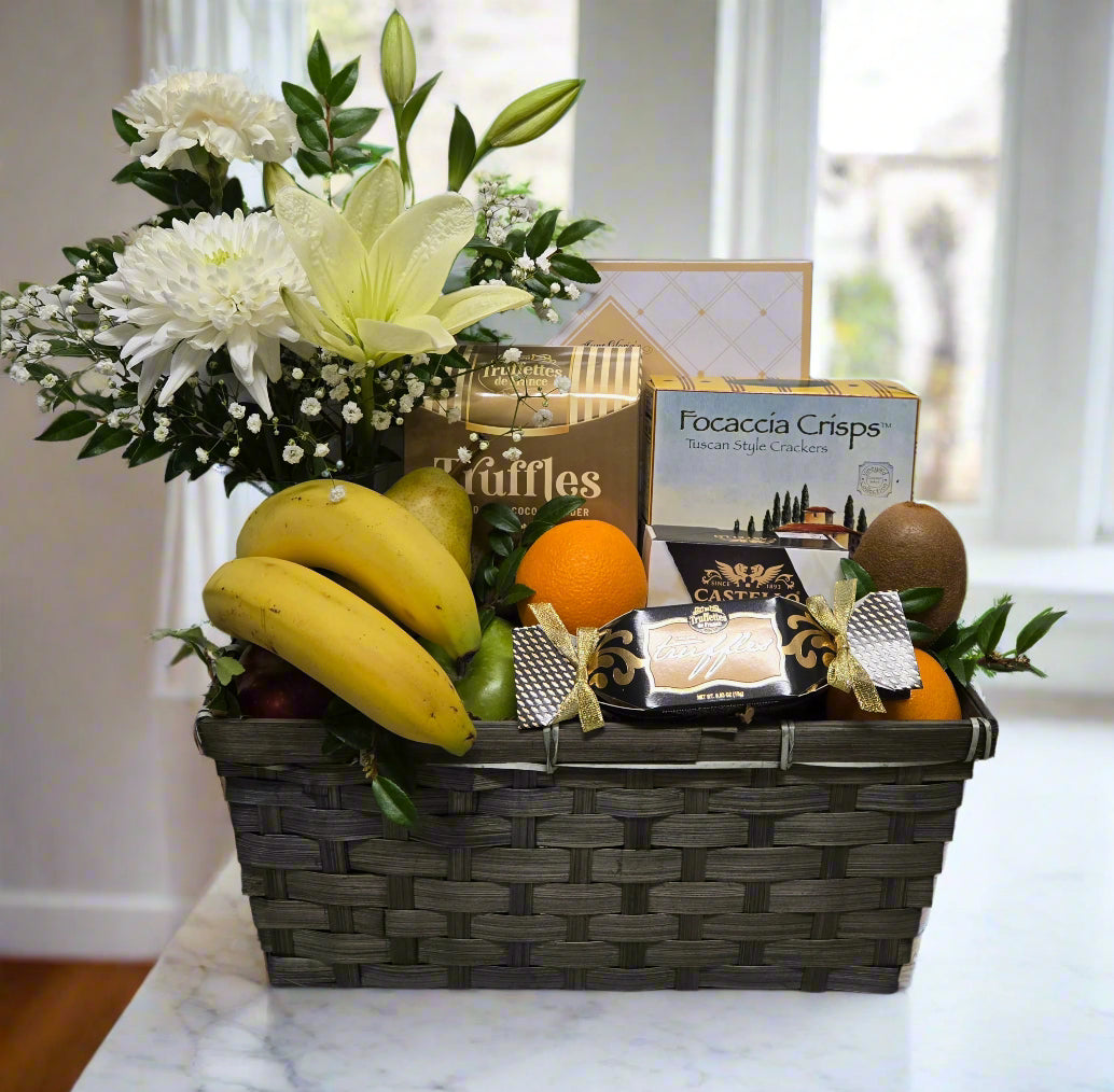 White flowers, Fruit and Snack